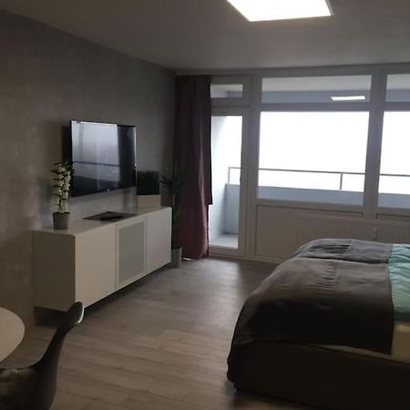 Modern Eingerichtetes Apartment Naehe Hauptbahnhof บราวน์ชไวก์ ภายนอก รูปภาพ